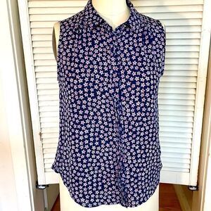 NWOT Elle Navy Blue with Stars Sleeveless Blouse.
